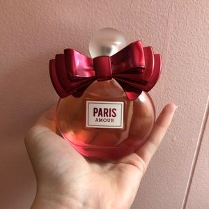 Bath and body works Paris amour body spray